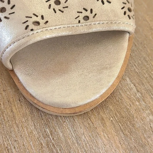 Jack Rogers Metallic Ronnie Mules in size 9 - Picture 4 of 8